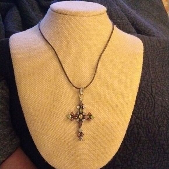 Gemstone necklace   - Picture 1 of 4